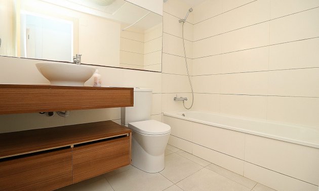 Resale - Apartment / flat -
Orihuela Costa - Campoamor