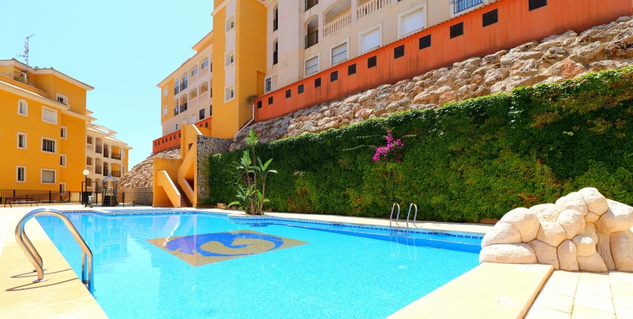 Resale - Apartment / flat -
Orihuela Costa - Campoamor