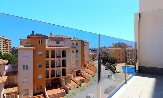 Resale - Apartment / flat -
Orihuela Costa - Campoamor