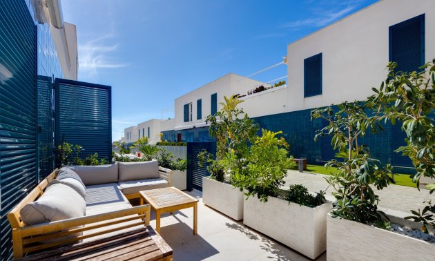 Reventa - Apartamento / piso -
Orihuela Costa - Playa Flamenca