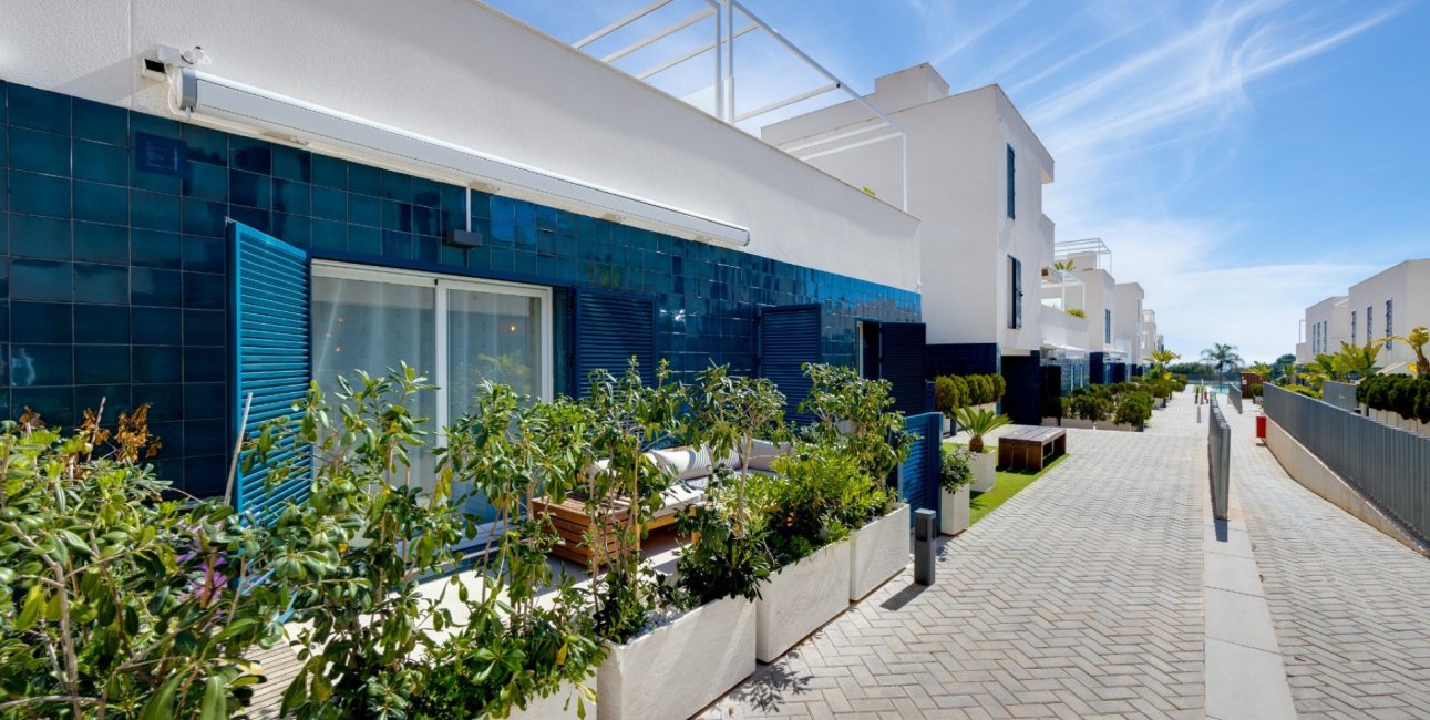 Reventa - Apartamento / piso -
Orihuela Costa - Playa Flamenca