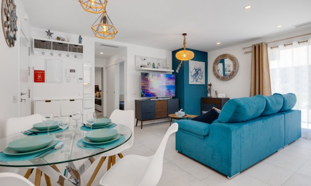 Reventa - Apartamento / piso -
Orihuela Costa - Playa Flamenca