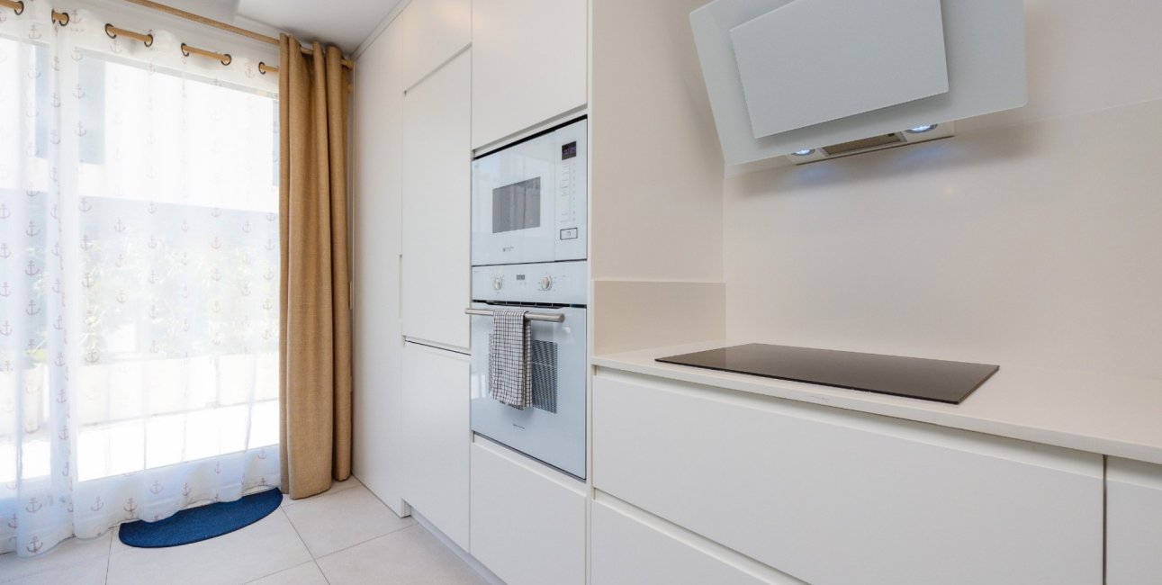 Reventa - Apartamento / piso -
Orihuela Costa - Playa Flamenca