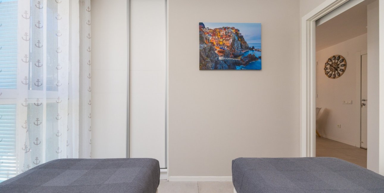 Reventa - Apartamento / piso -
Orihuela Costa - Playa Flamenca