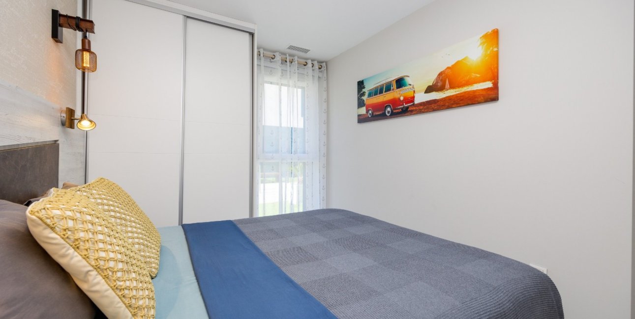 Reventa - Apartamento / piso -
Orihuela Costa - Playa Flamenca