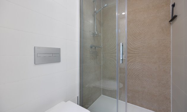 Reventa - Apartamento / piso -
Orihuela Costa - Playa Flamenca