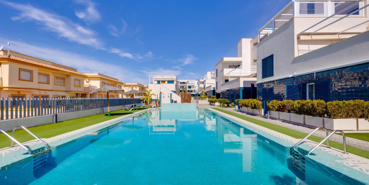 Reventa - Apartamento / piso -
Orihuela Costa - Playa Flamenca