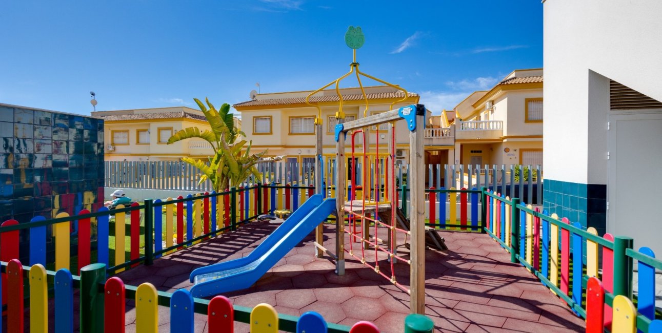 Reventa - Apartamento / piso -
Orihuela Costa - Playa Flamenca