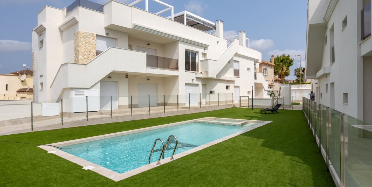 Resale - Apartment / flat -
Orihuela Costa - Villamartín