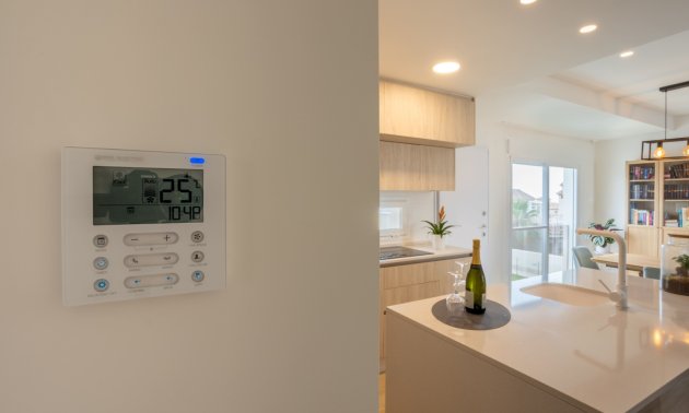 Resale - Apartment / flat -
Orihuela Costa - Villamartín