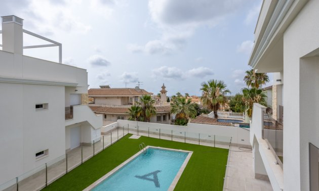 Resale - Apartment / flat -
Orihuela Costa - Villamartín