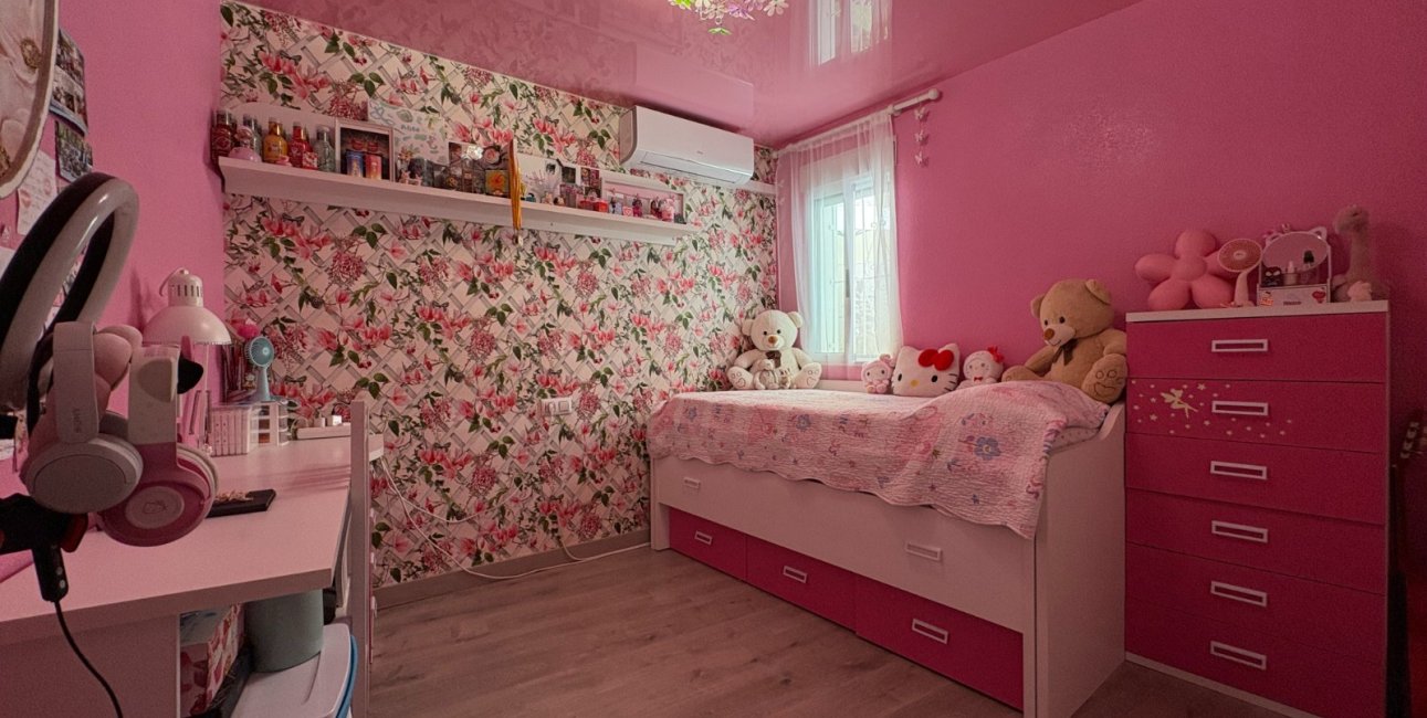 Resale - Apartment / flat -
Torrevieja - Centro