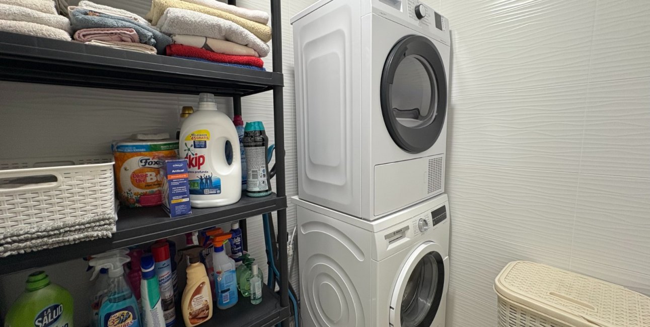 Resale - Apartment / flat -
Torrevieja - Centro