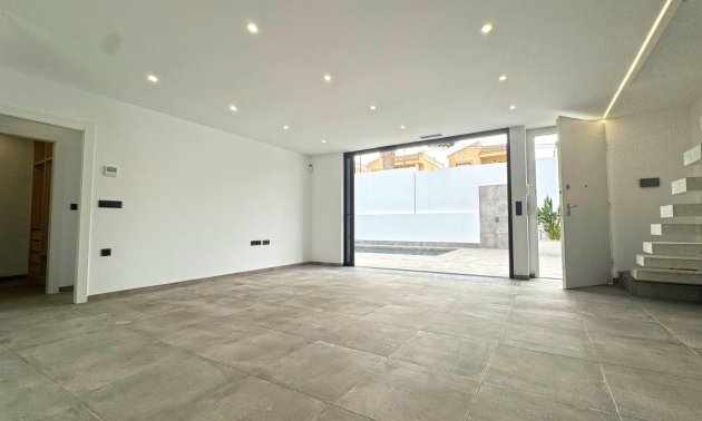 Resale - Villa -
Torrevieja - Los Balcones - Los Altos del Edén