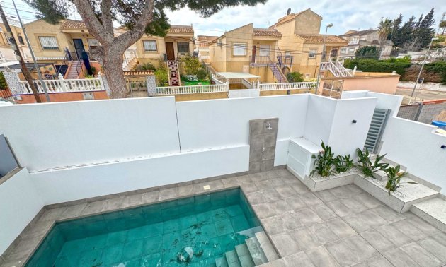 Resale - Villa -
Torrevieja - Los Balcones - Los Altos del Edén