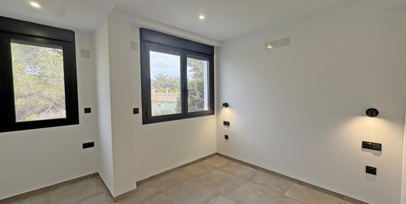 Resale - Villa -
Torrevieja - Los Balcones - Los Altos del Edén