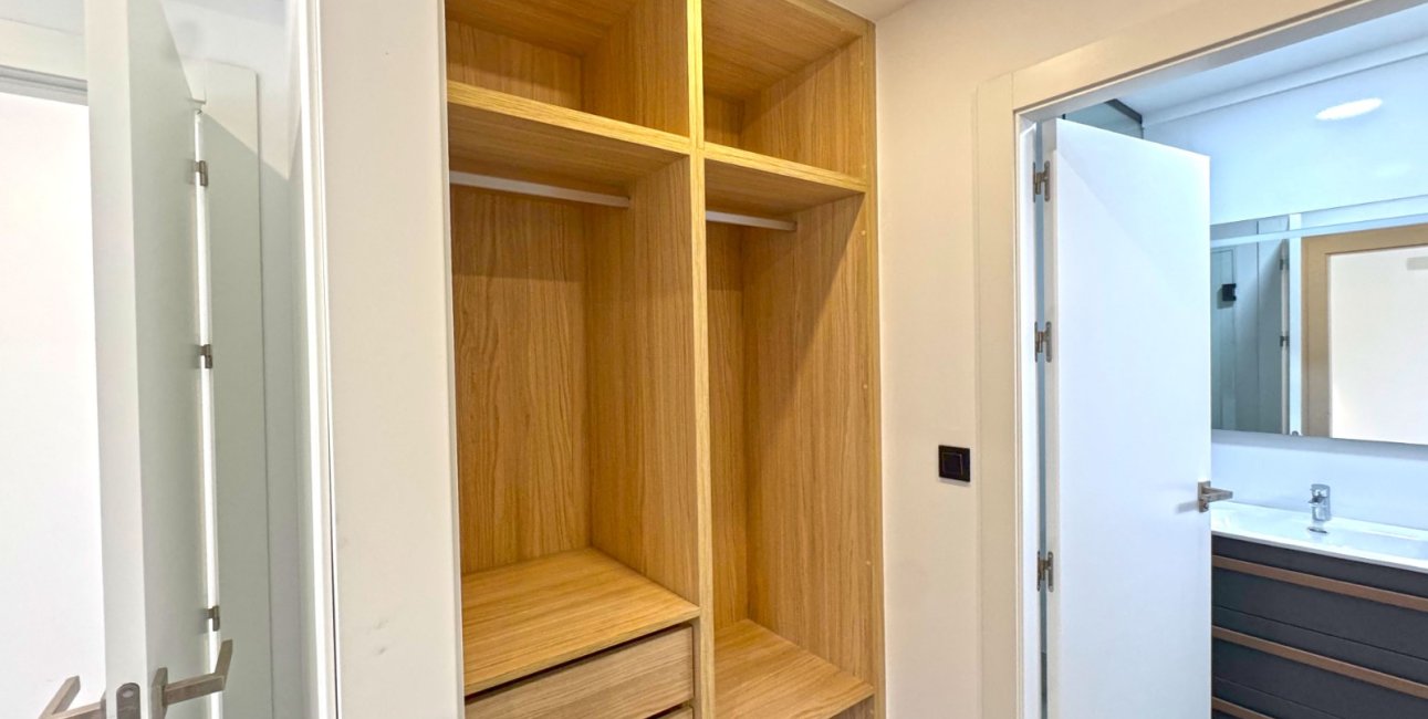 Resale - Villa -
Torrevieja - Los Balcones - Los Altos del Edén