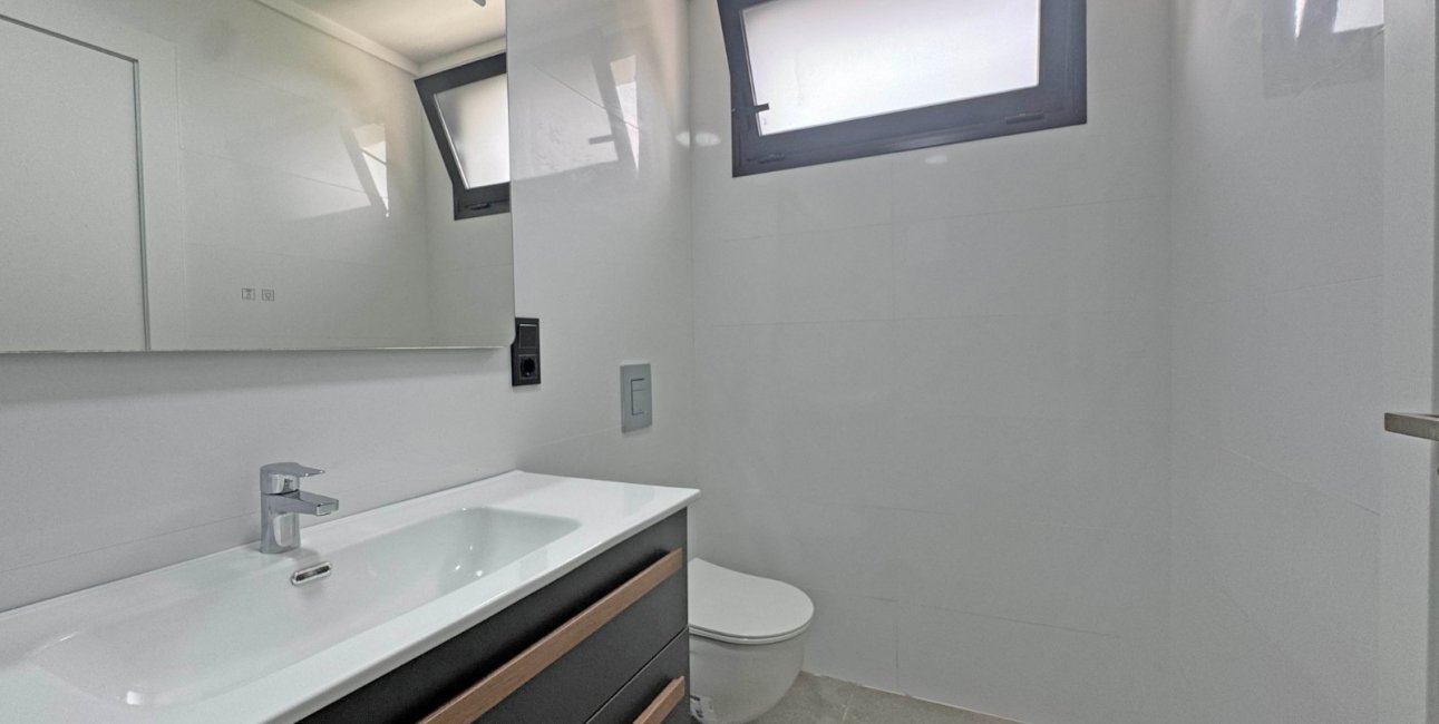 Resale - Villa -
Torrevieja - Los Balcones - Los Altos del Edén