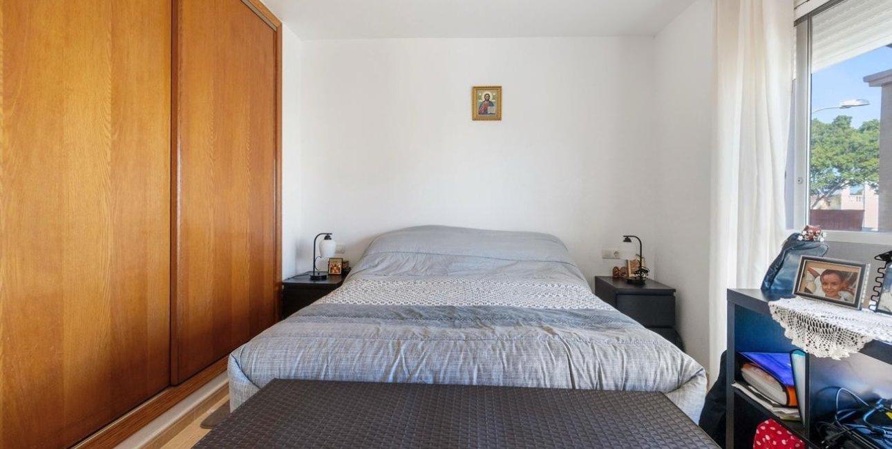 Resale - Villa -
Orihuela Costa - Villamartín