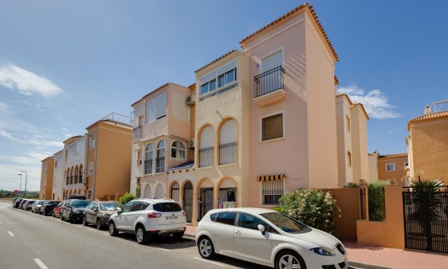 Rynek wtórny - Bungalow -
Torrevieja - La Veleta