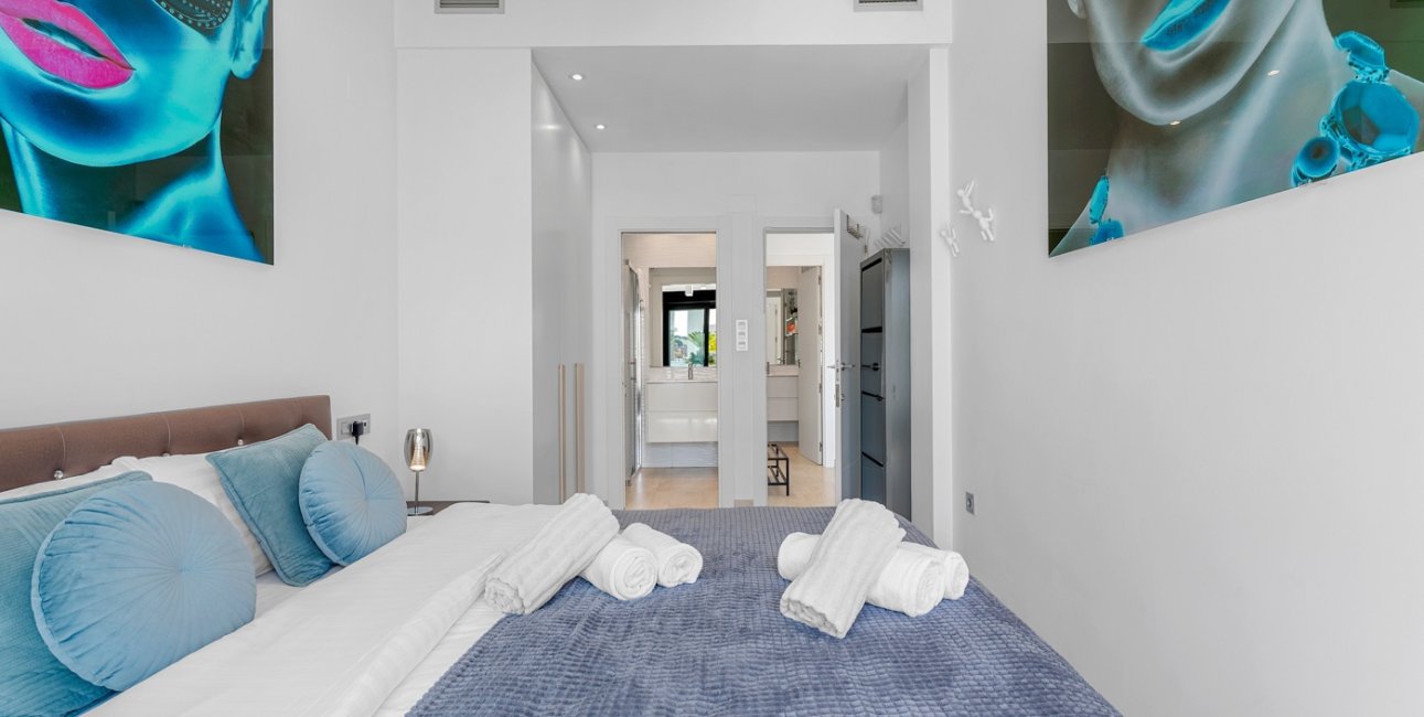 Rynek wtórny - Willa -
Orihuela Costa - Villamartín