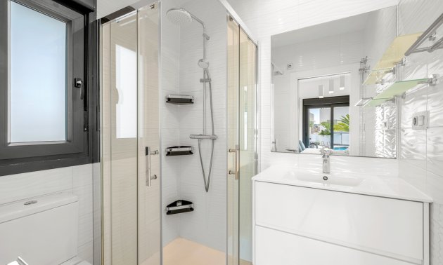 Rynek wtórny - Willa -
Orihuela Costa - Villamartín