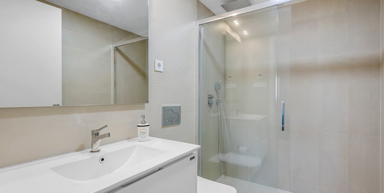 Resale - Apartment / flat -
Orihuela Costa - Punta Prima