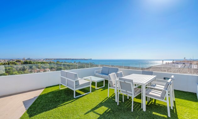 Resale - Apartment / flat -
Orihuela Costa - Punta Prima