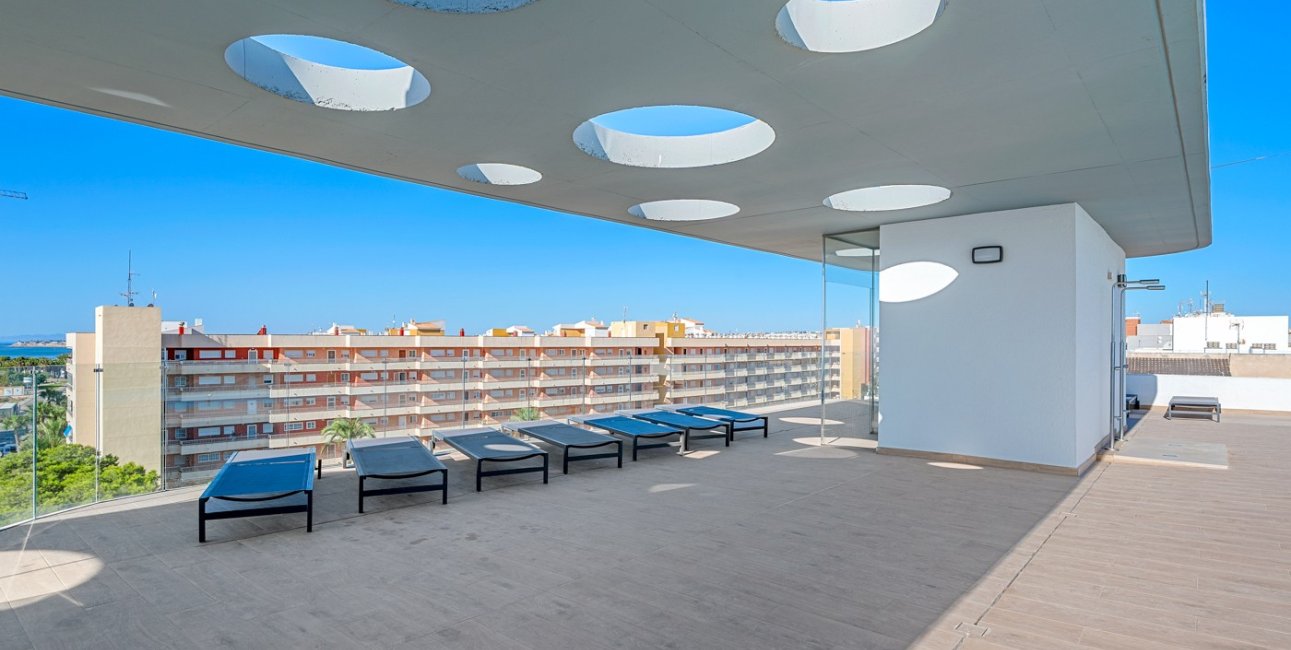 Resale - Apartment / flat -
Orihuela Costa - Punta Prima