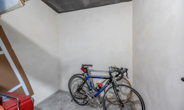 Resale - Apartment / flat -
Orihuela Costa - Punta Prima