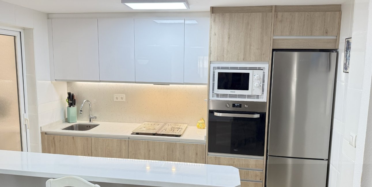 Reventa - Apartamento / piso -
Orihuela Costa - La Zenia