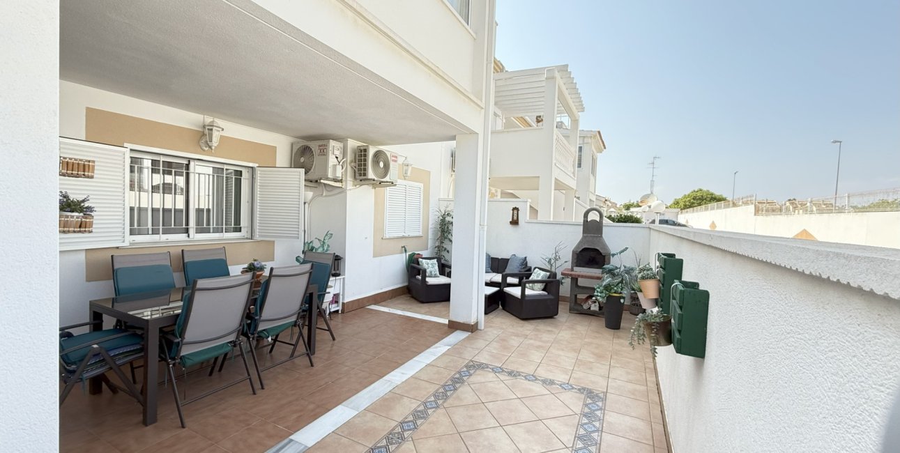 Reventa - Apartamento / piso -
Orihuela Costa - La Zenia