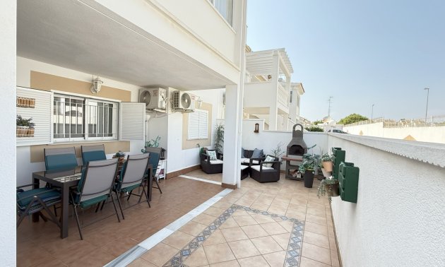 Reventa - Apartamento / piso -
Orihuela Costa - La Zenia