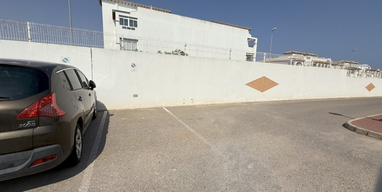 Reventa - Apartamento / piso -
Orihuela Costa - La Zenia