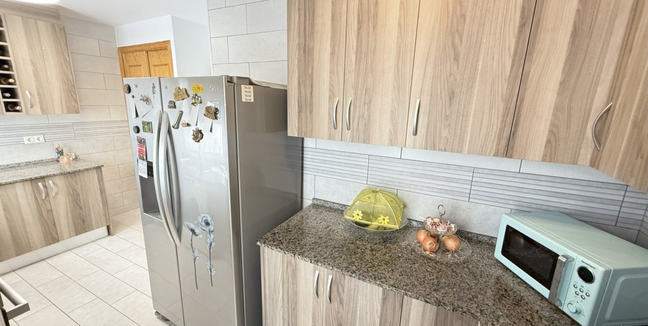 Resale - Townhouse -
Orihuela Costa - La Zenia