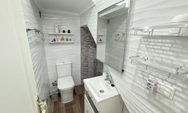 Resale - Townhouse -
Orihuela Costa - La Zenia