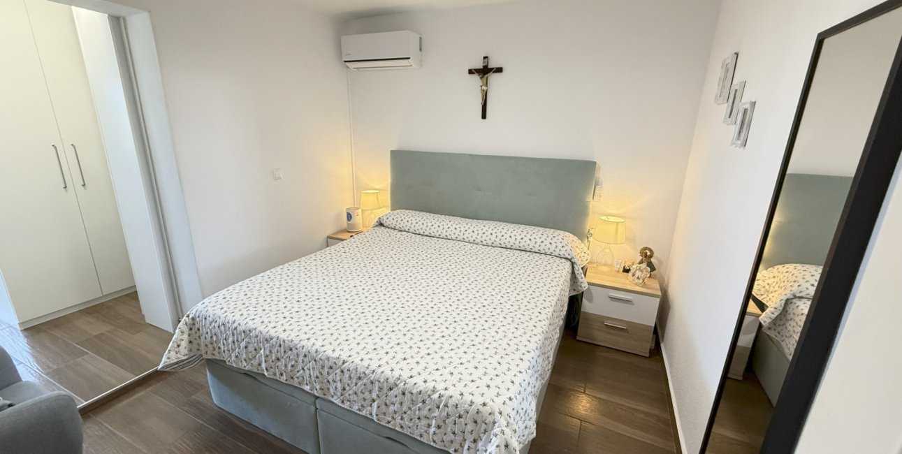 Resale - Townhouse -
Orihuela Costa - La Zenia