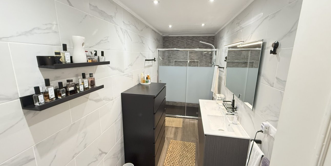 Resale - Townhouse -
Orihuela Costa - La Zenia