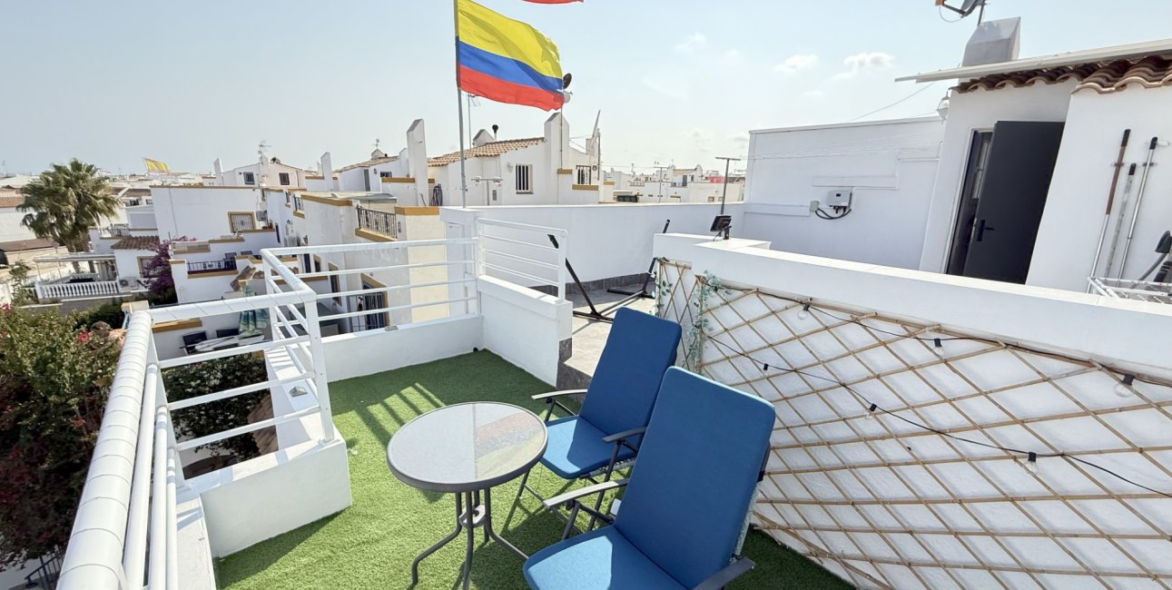 Resale - Townhouse -
Orihuela Costa - La Zenia