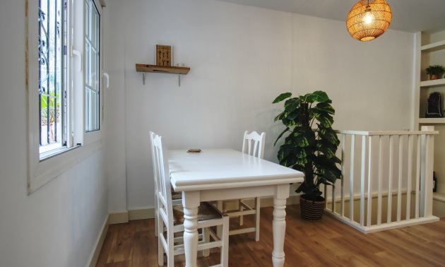 Resale - Villa -
Orihuela Costa - Costa Blanca