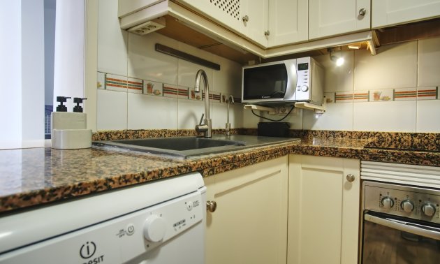 Resale - Villa -
Orihuela Costa - Costa Blanca