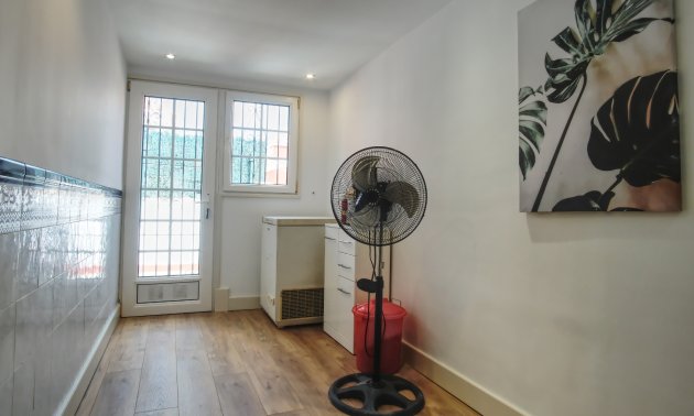 Resale - Villa -
Orihuela Costa - Costa Blanca