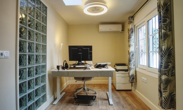 Resale - Villa -
Orihuela Costa - Costa Blanca