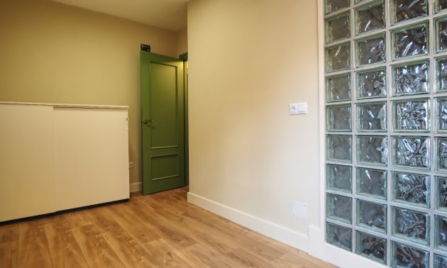 Resale - Villa -
Orihuela Costa - Costa Blanca