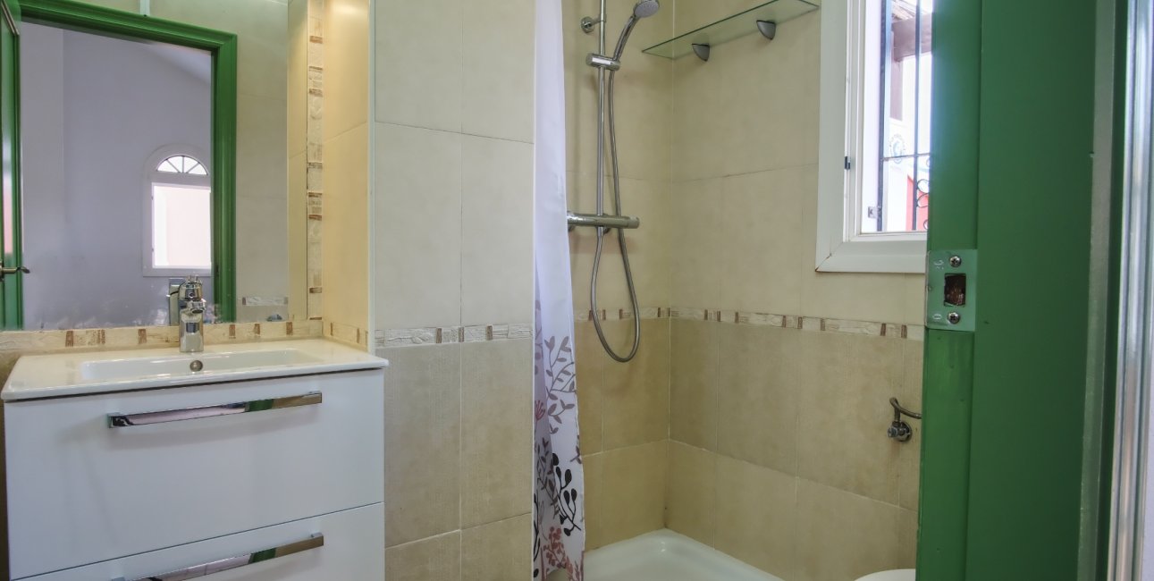 Resale - Villa -
Orihuela Costa - Costa Blanca