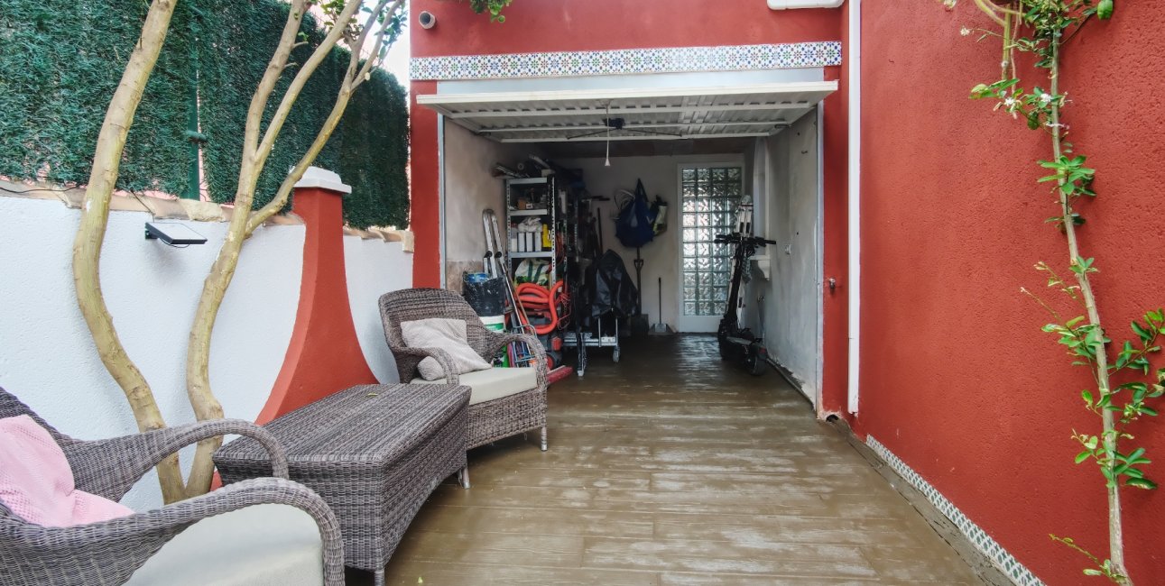 Resale - Villa -
Orihuela Costa - Costa Blanca