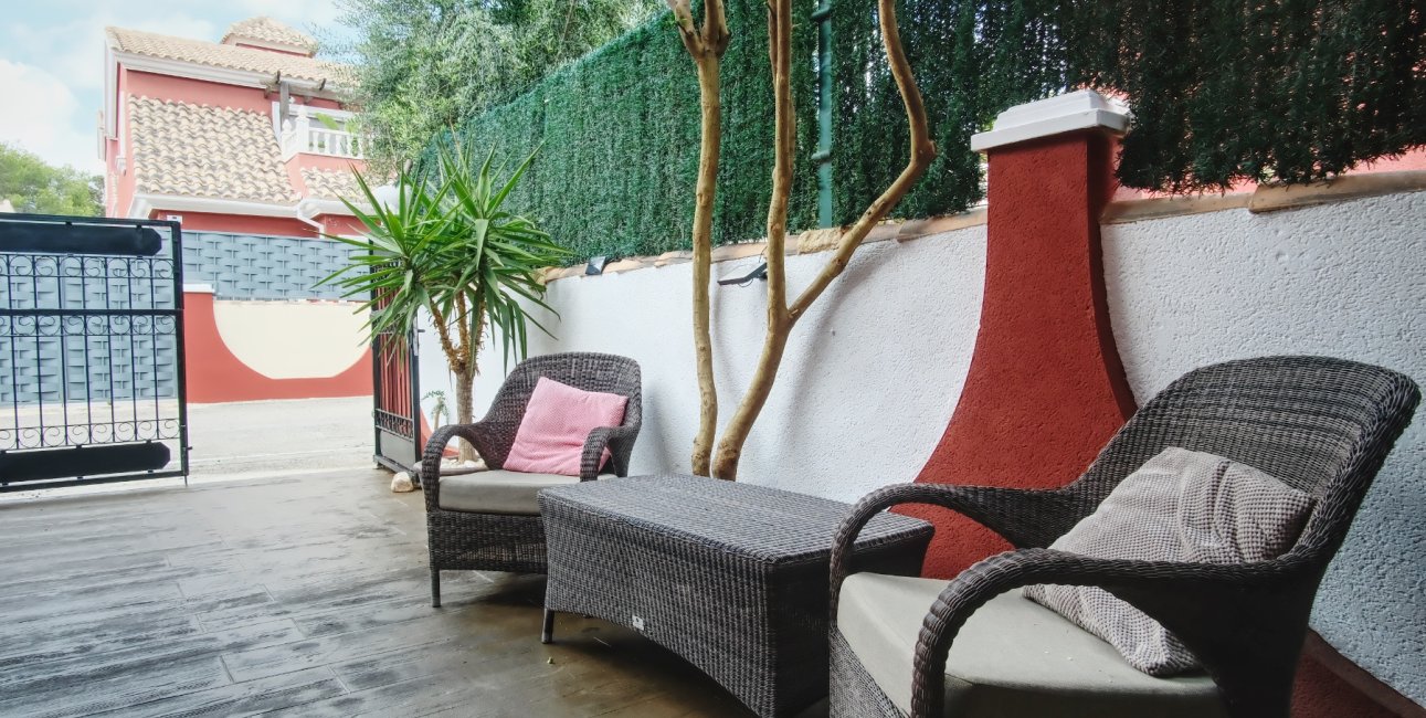 Resale - Villa -
Orihuela Costa - Costa Blanca