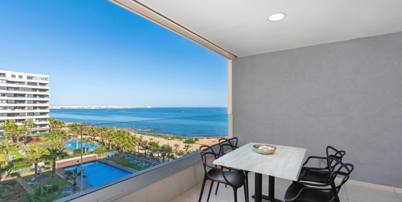 Resale - Apartment / flat -
Orihuela Costa - Punta Prima