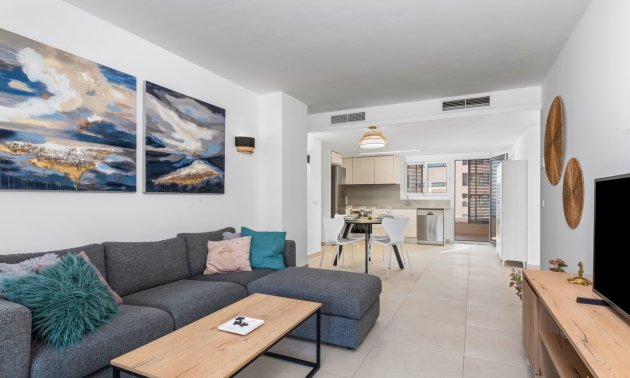 Resale - Apartment / flat -
Orihuela Costa - Punta Prima