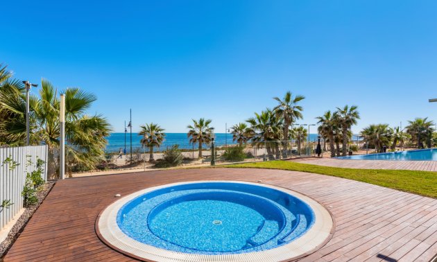 Resale - Apartment / flat -
Orihuela Costa - Punta Prima